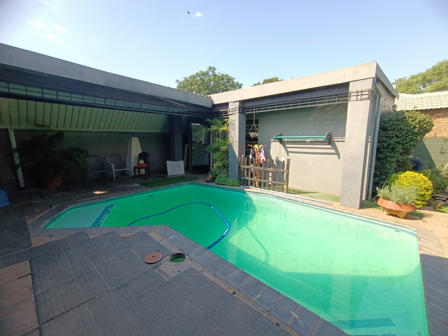 To Let 1 Bedroom Property for Rent in Schoemansville North West